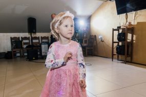 Молоденькие гости